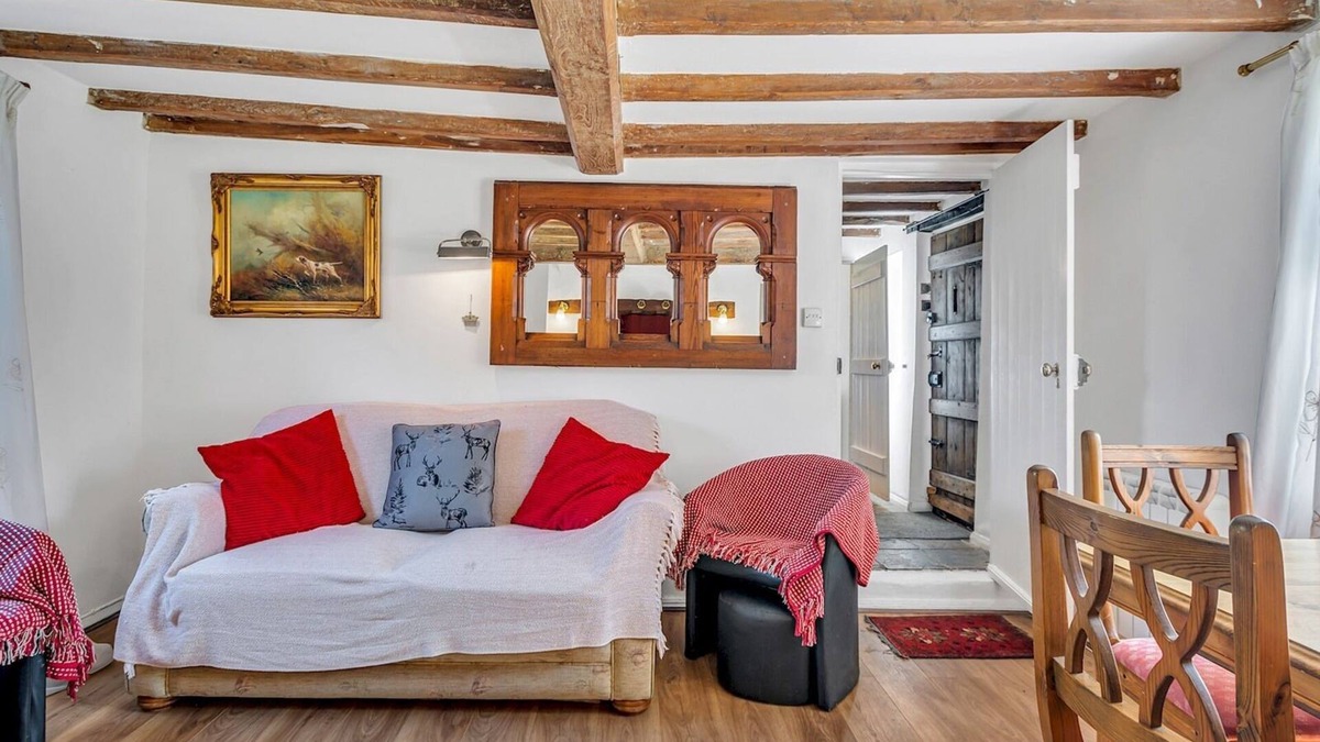 Stodmarsh House | Pass the Keys | Lovely Cottage just outside of Canterbury