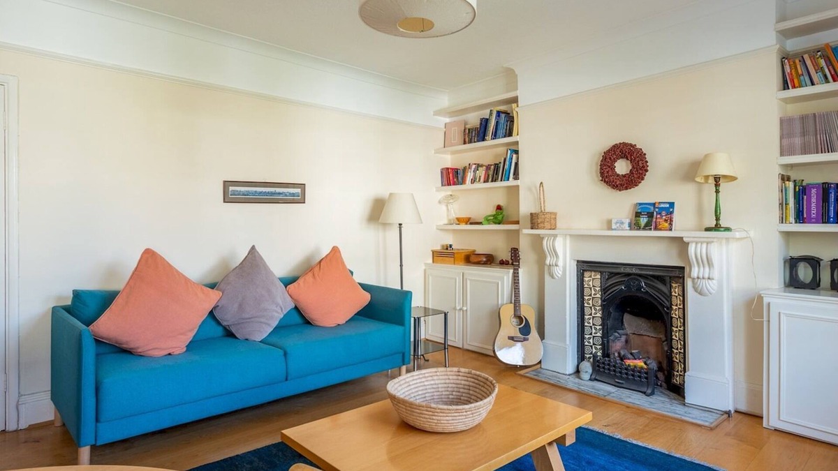 West Hampstead Apartment | Pass the Keys | Medley · Spacious 1bd, sleeps 4, great location W Hampstead