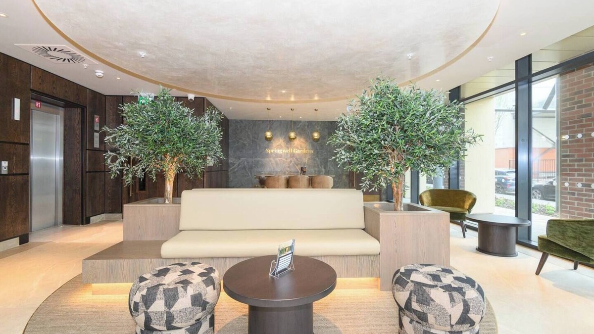 Holbeck Apartment | Pass the Keys | Oasis in the sky - Leeds Centre