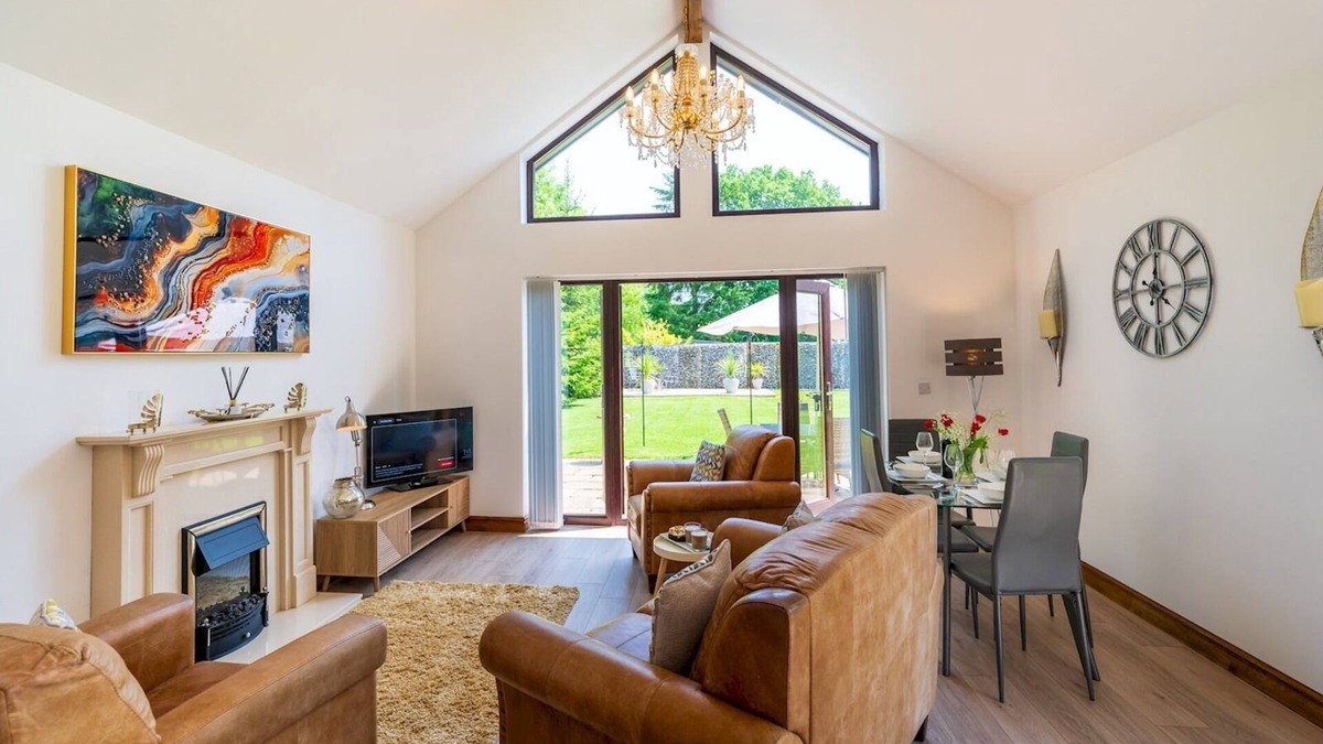 Upper Battlefield House | Pass the Keys | Sheeling Cottage