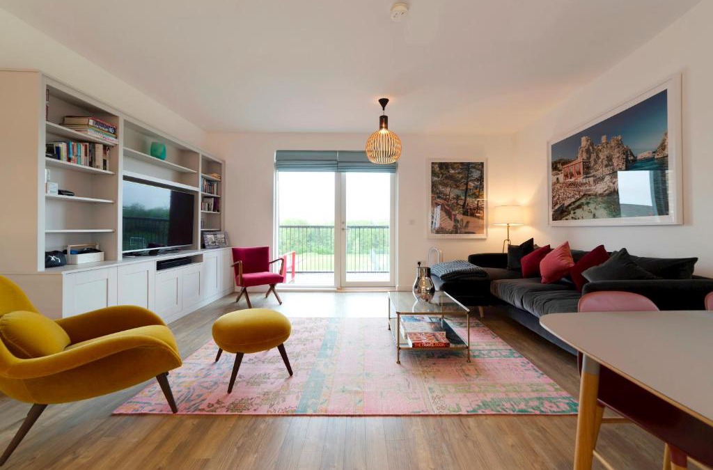 Trumpington Apartment | Pass the Keys Stunning and Spacious Modern Flat - Own Car Park