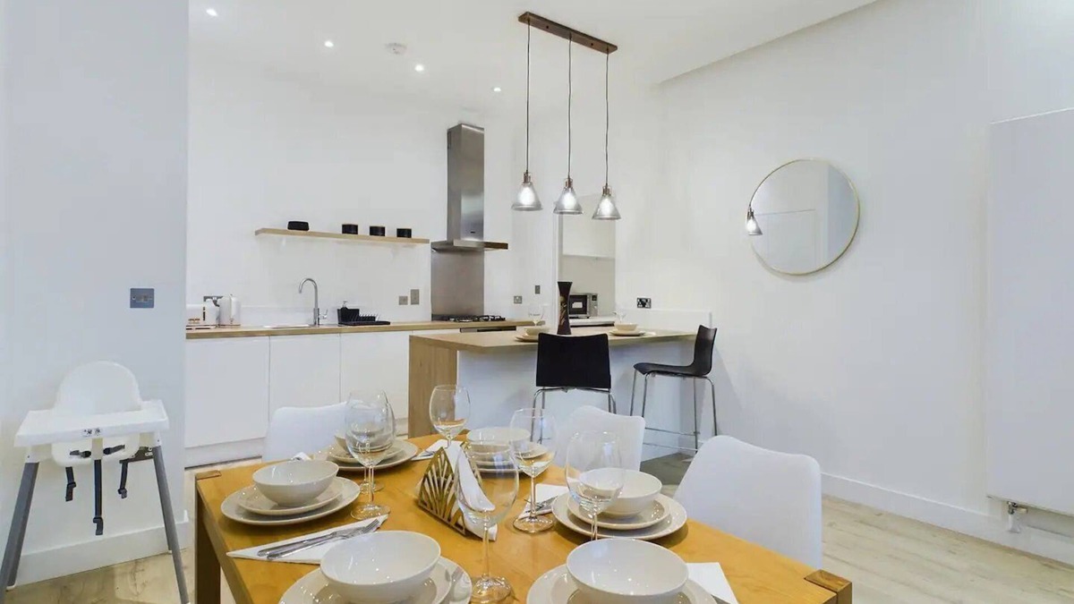 Weavers Apartment | Pass the Keys | Stylish 4-Bed,3-Bath in Shoreditch