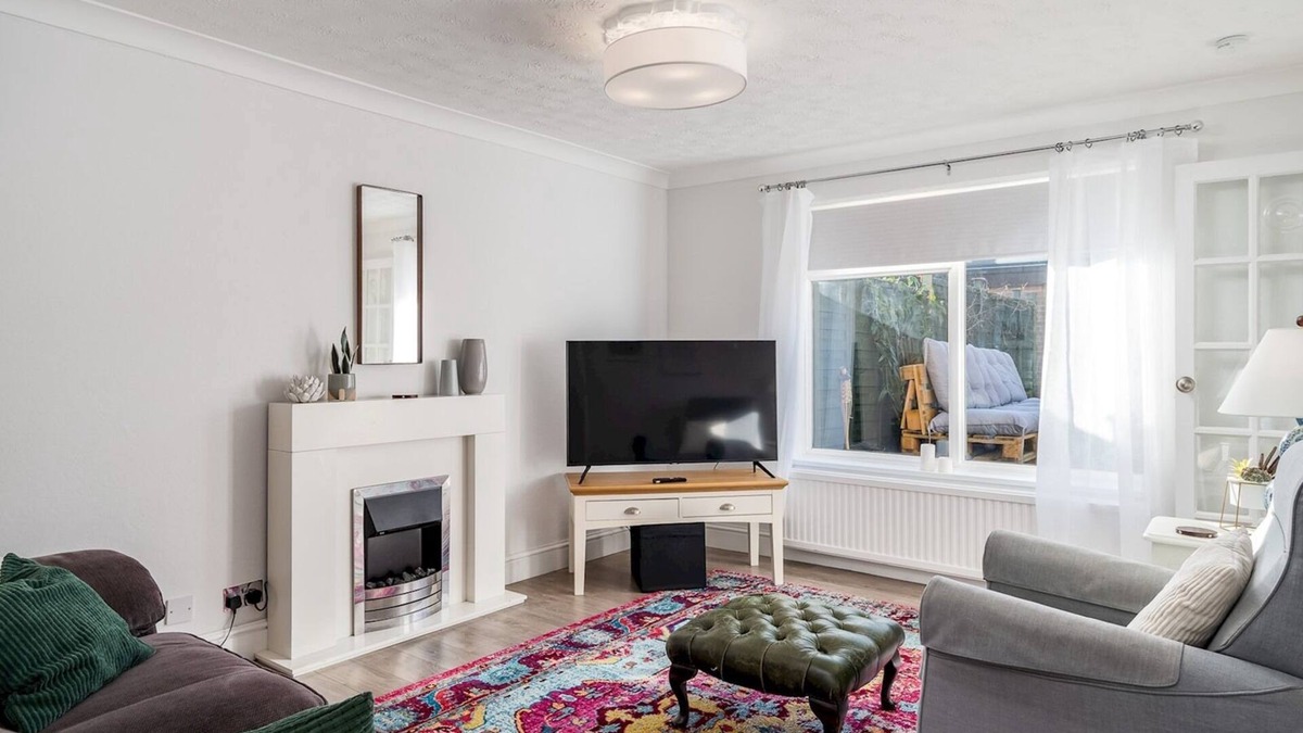 Hatfield House | Pass the Keys | Stylish Cosy 3Bed Family Friendly Home in Hatfield
