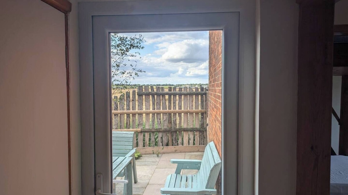 Rochford House | Pass the Keys | The Wagtails