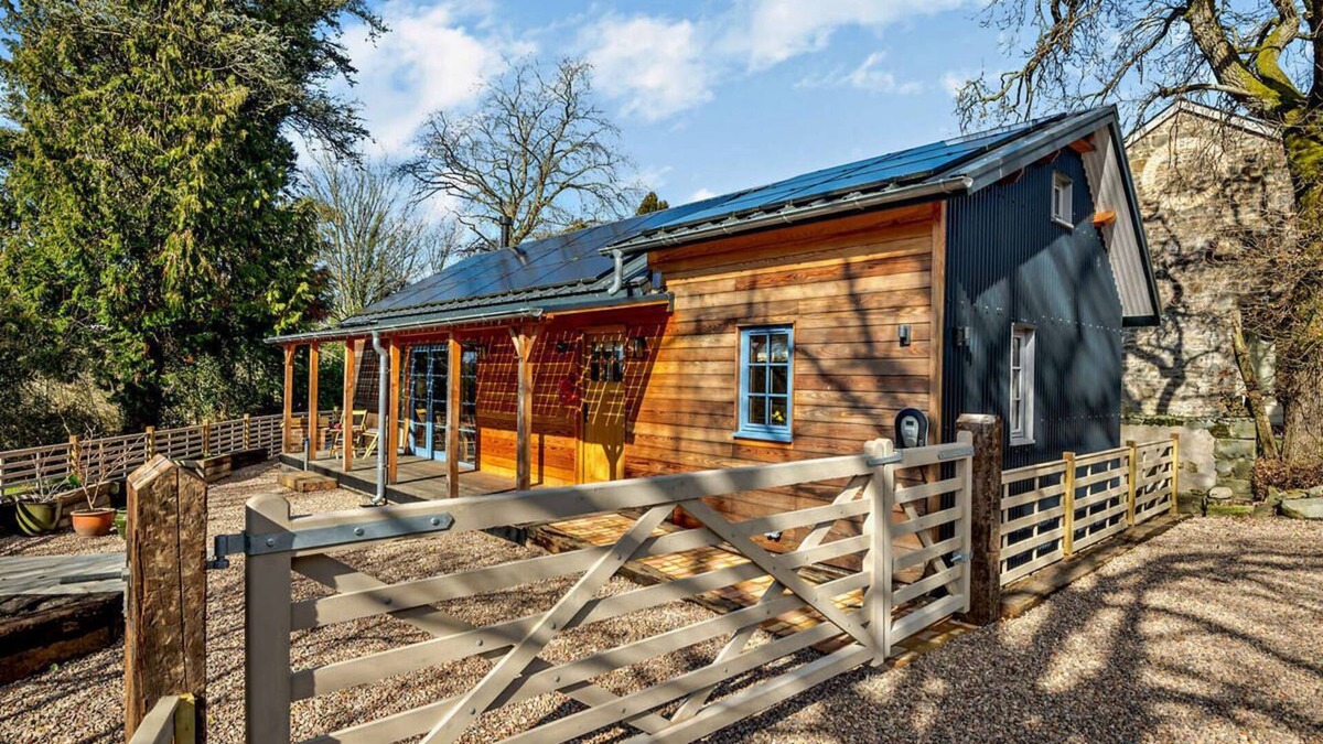 Disserth and Trecoed Ski Chalet | Patagonia in Builth Wells