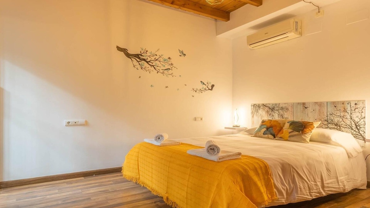 Doctor Barraquer-Grupo Renfe-Policlinico Apartment | PATIO ANDALUZ APARTMENT IN SEVILLE ⭐
