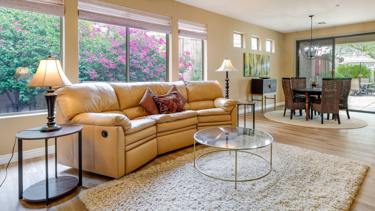 Anthem Country Club House | Patio & Golf Course Views at Home in Anthem!
