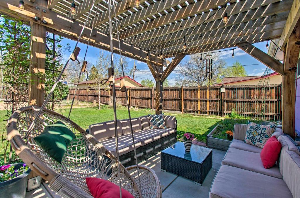 Ruby Hill House | Patio, Grill and Yard Cozy Denver Abode!