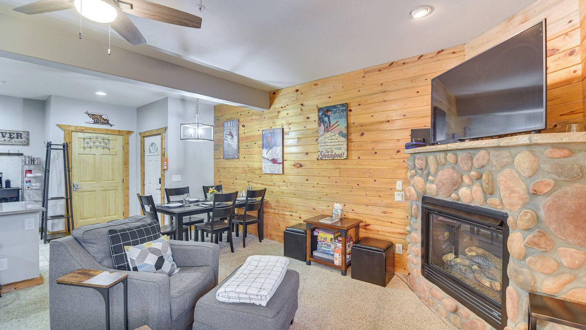 Grand Lake Condo | Patio & Mountain Views: Central Grand Lake Condo!