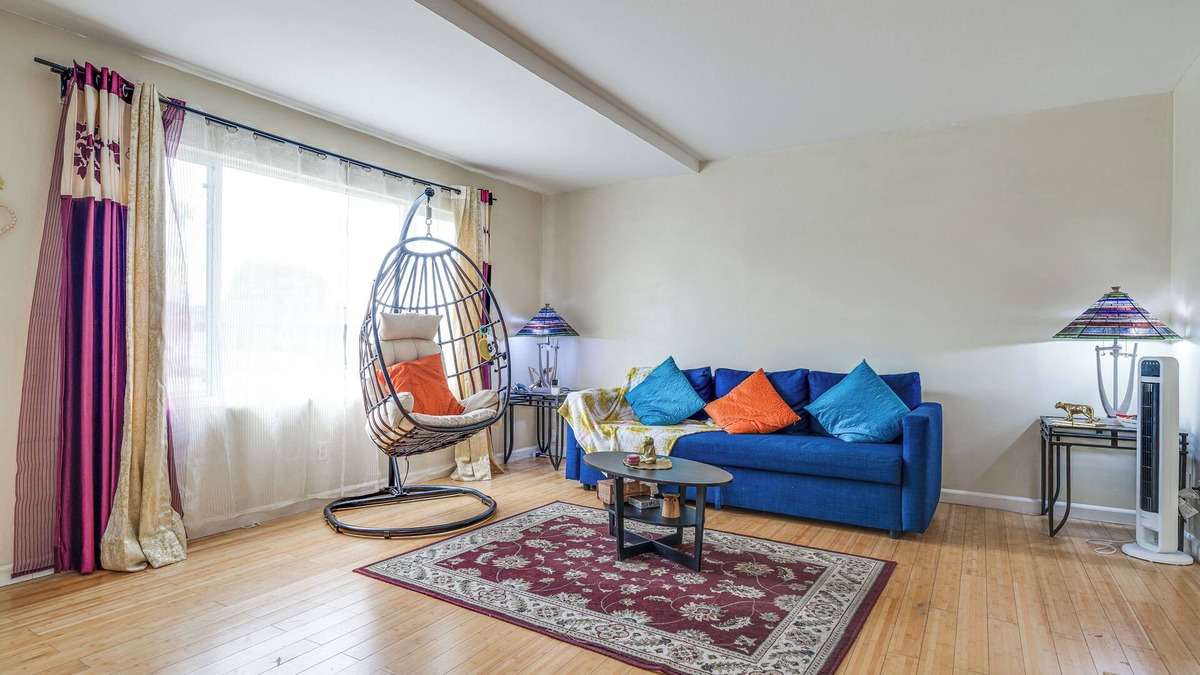 Union City House | Patio & Yard: Family-Friendly Home in Hayward!