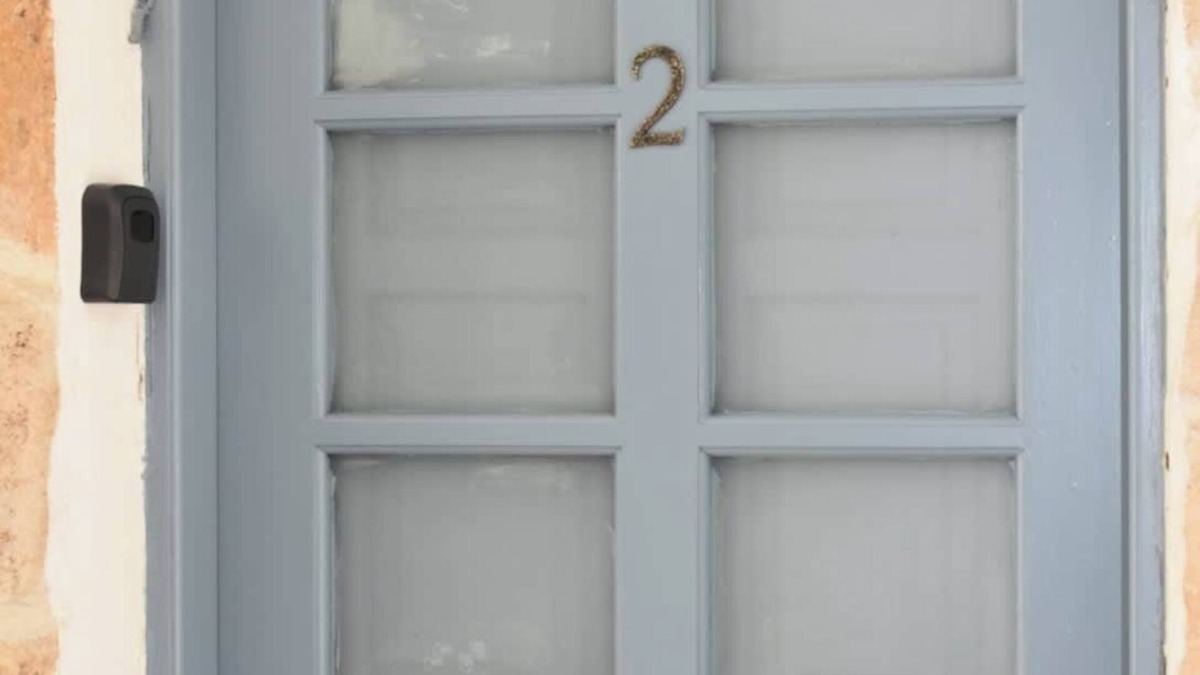 Grikos Apartment | Patmos Cute Seafront Studios Escape for 3