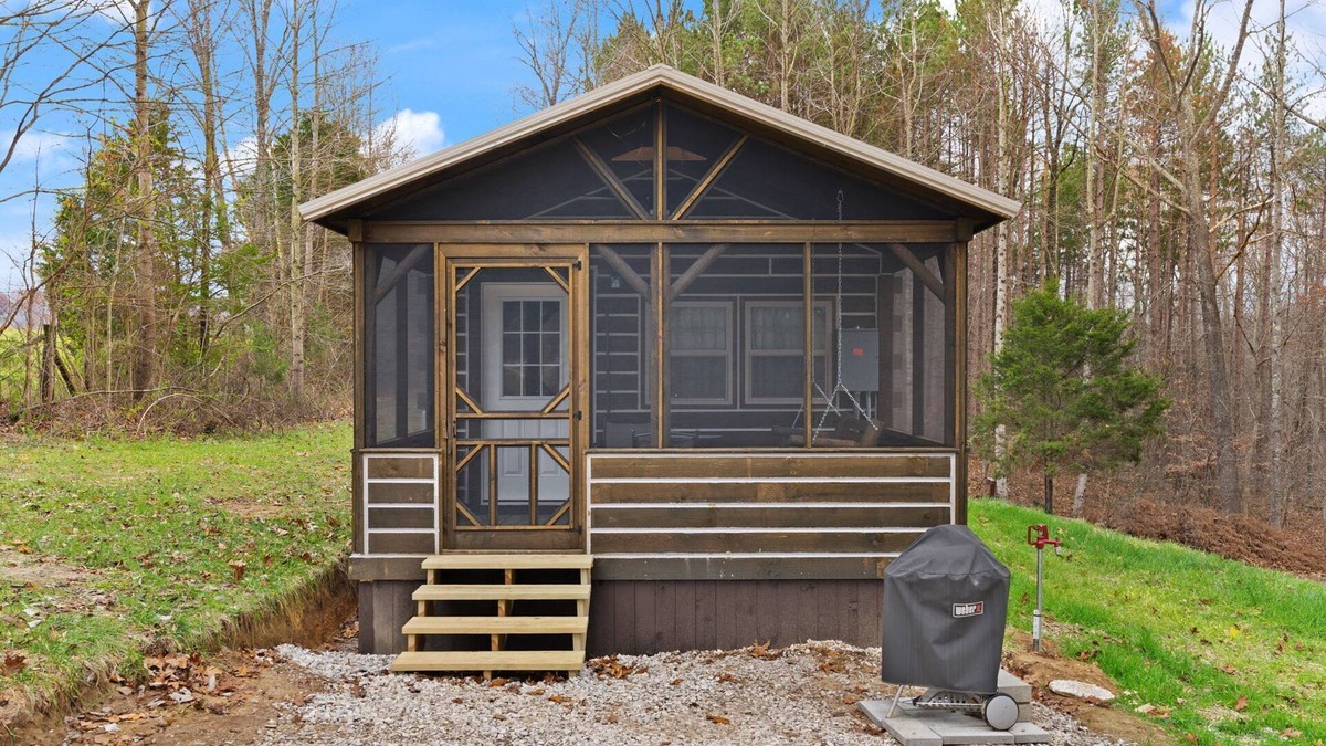 English Cabin | Patoka Lake Cabin-Lake Pointe Cabin II-Hoosier National Forest-New in 2025!
