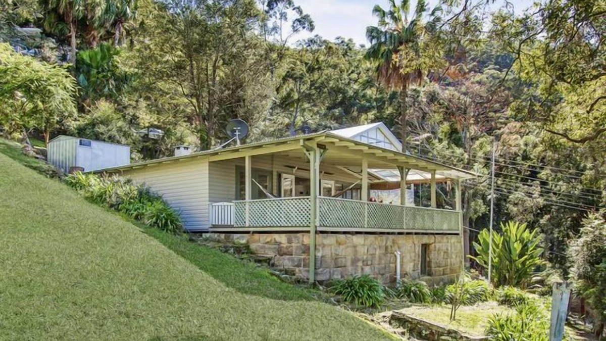 Patonga House | Patonga Hillside Retreat