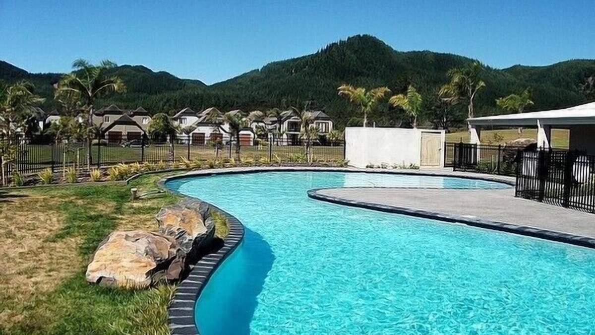 Pauanui Cottage | PAUANUI LAKES - PAUANUI HOLIDAY HOME, family friendly in Opoutere