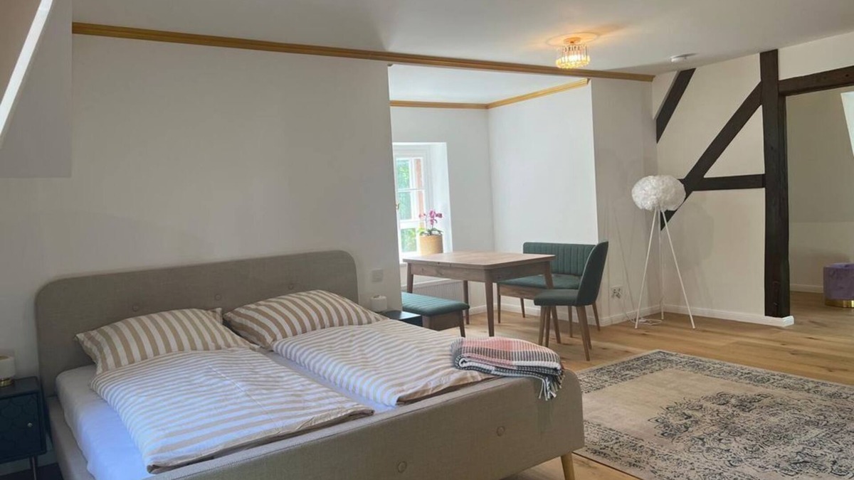 Querfurt Apartment | Pauline - Zingst Castle