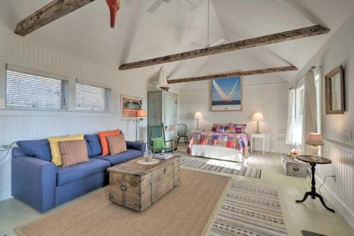 Tenants Harbor House | Pauls Cottage in Tenants Harbor, 1 Min to Shore