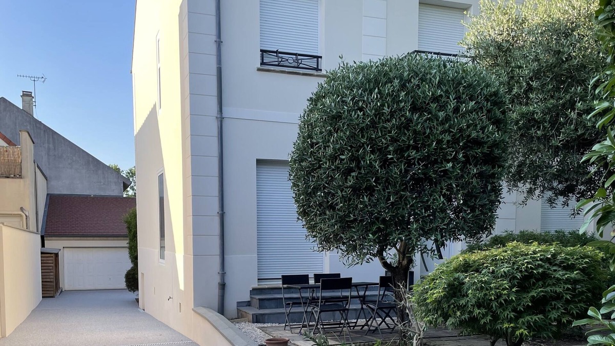 Champs-sur-Marne House | Pavillon 8 Personnes Entre Paris & Disney, Proche Bords de Marne