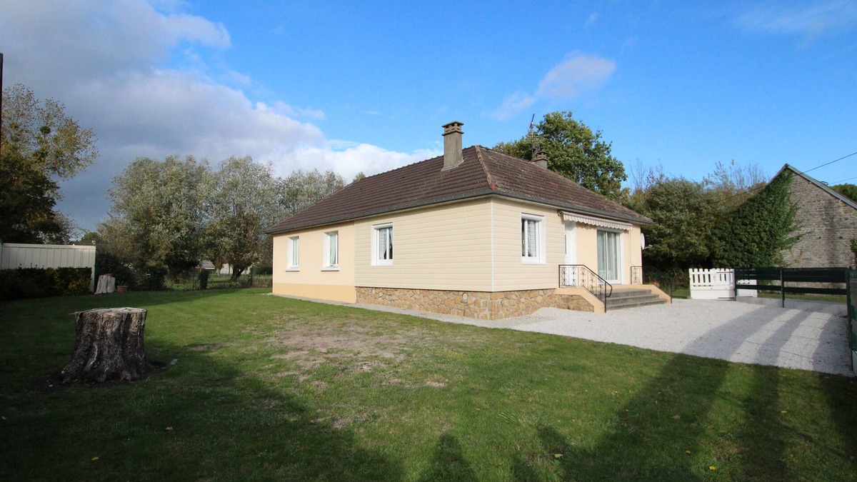 Hauteville-sur-Mer Cabin | PAVILLON CLEVACANCES APPROVED 4/6 PEOPLE and classified "MEUBLE TOURISME 2 *".