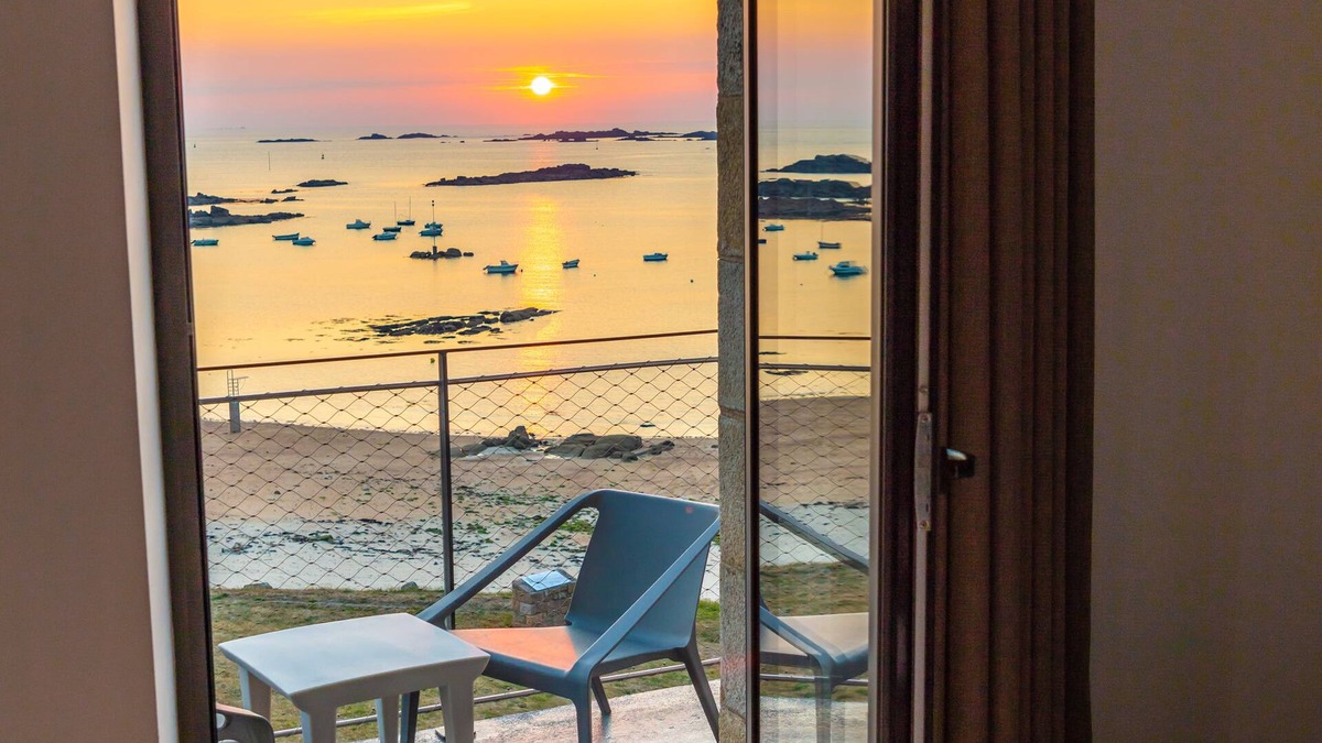 Trebeurden Hotel | Pavillon de la plage