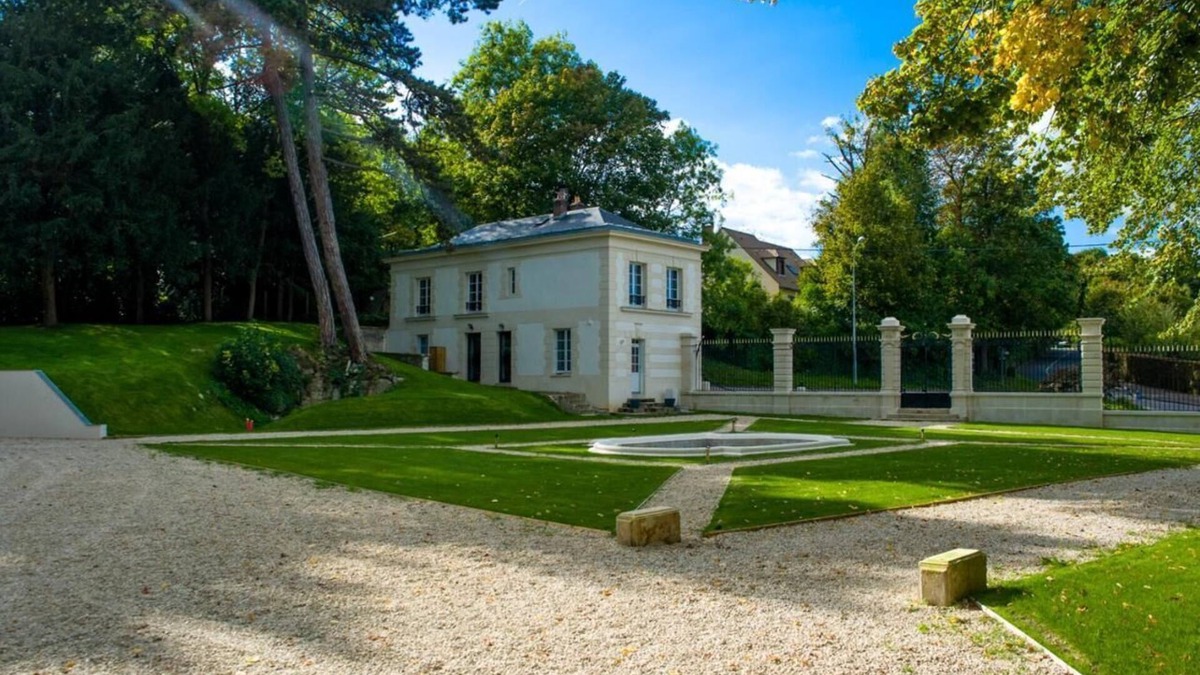 Hardricourt Villa | Pavillon du Château with private SPA