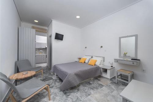 Pirgi Thermis Apartment | Pavlimari Studios
