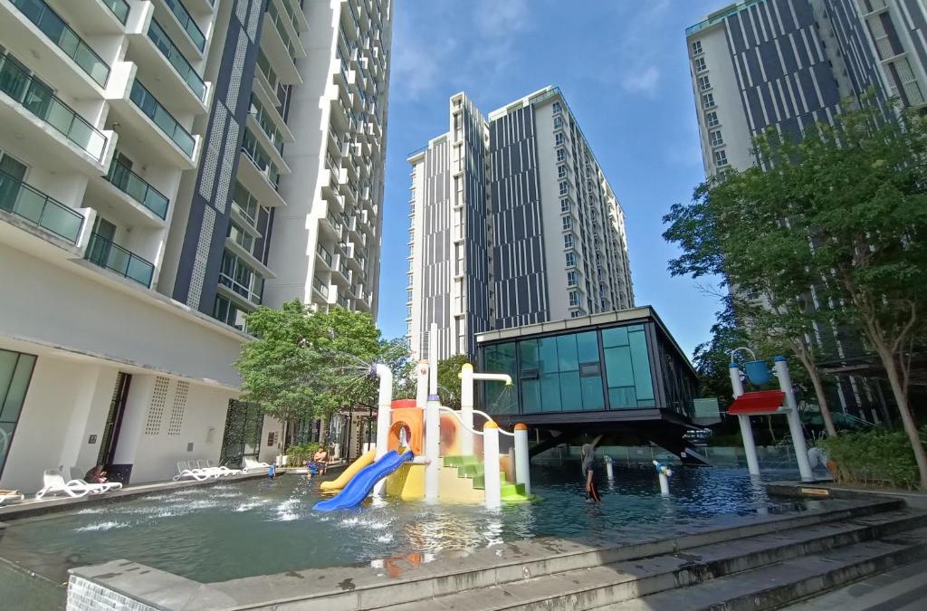 Bunga Paya Pantai Apartment | Pax 6+3 Grand Lux Melaka homestay