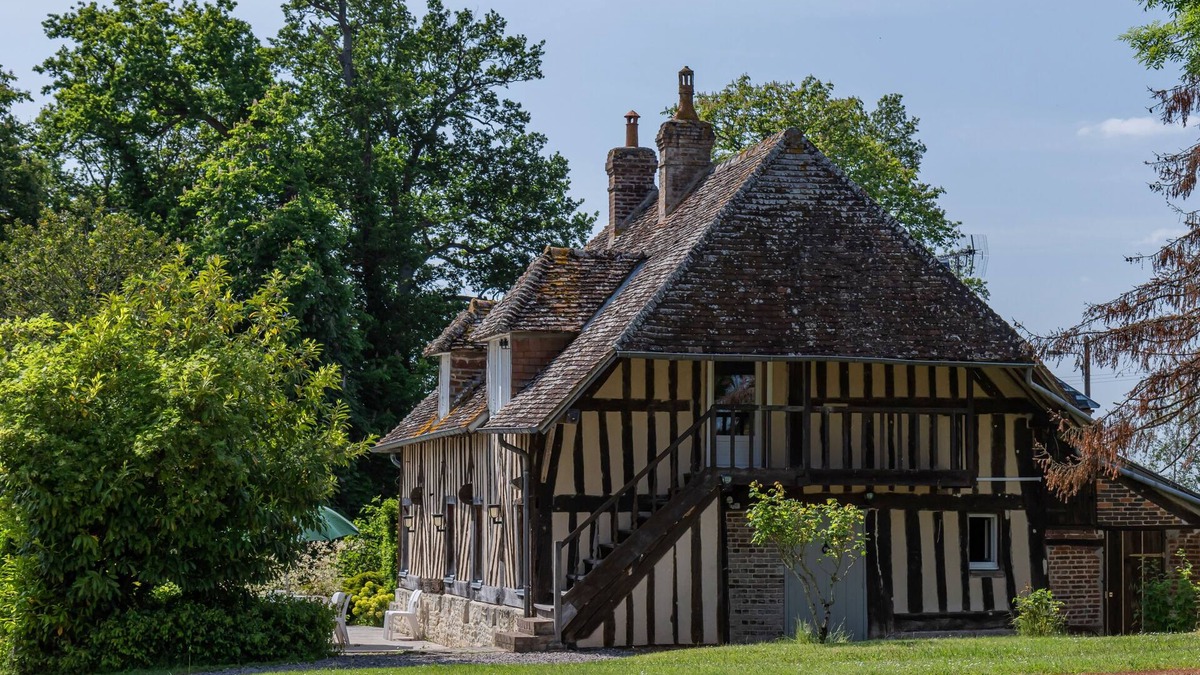 Le Mesnil-Durand House | Pays d'Auge - Beautiful view of the Normandy bocage