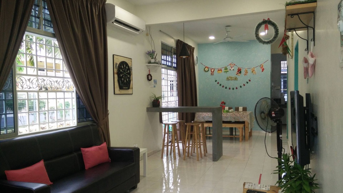 Taman Tanjung House | PD Leisure Homestay- 3km away fromTesco & Giant