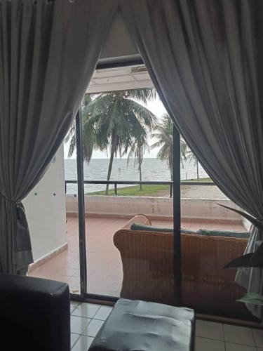 Taman Haji Zainal Apartment | PD Seaview Corus Paradise Lagoon