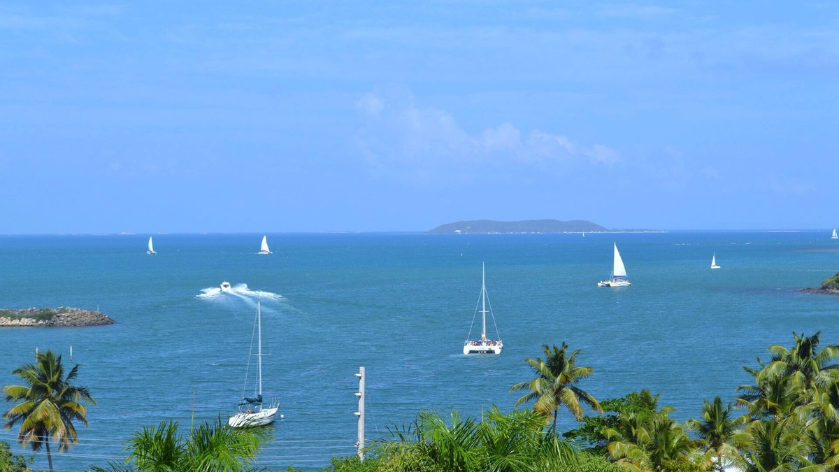 Cabezas Condo | Peña Mar. Resort Setting With All The Comforts Of Home - Peña Mar! A/C ,TV, WiFi