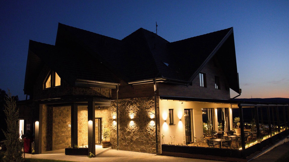 Sremski Karlovci House | Pećina Stroga - Bjelica Winery Rooms