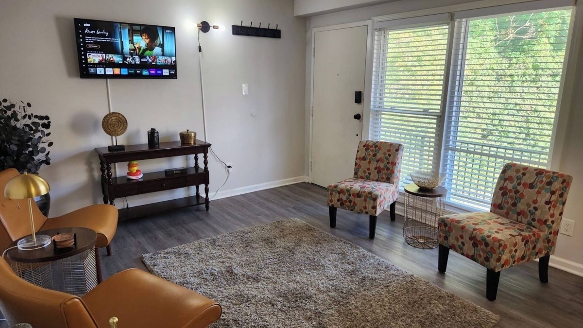 New Pathways Apartment | Peabody Palace Free Parking