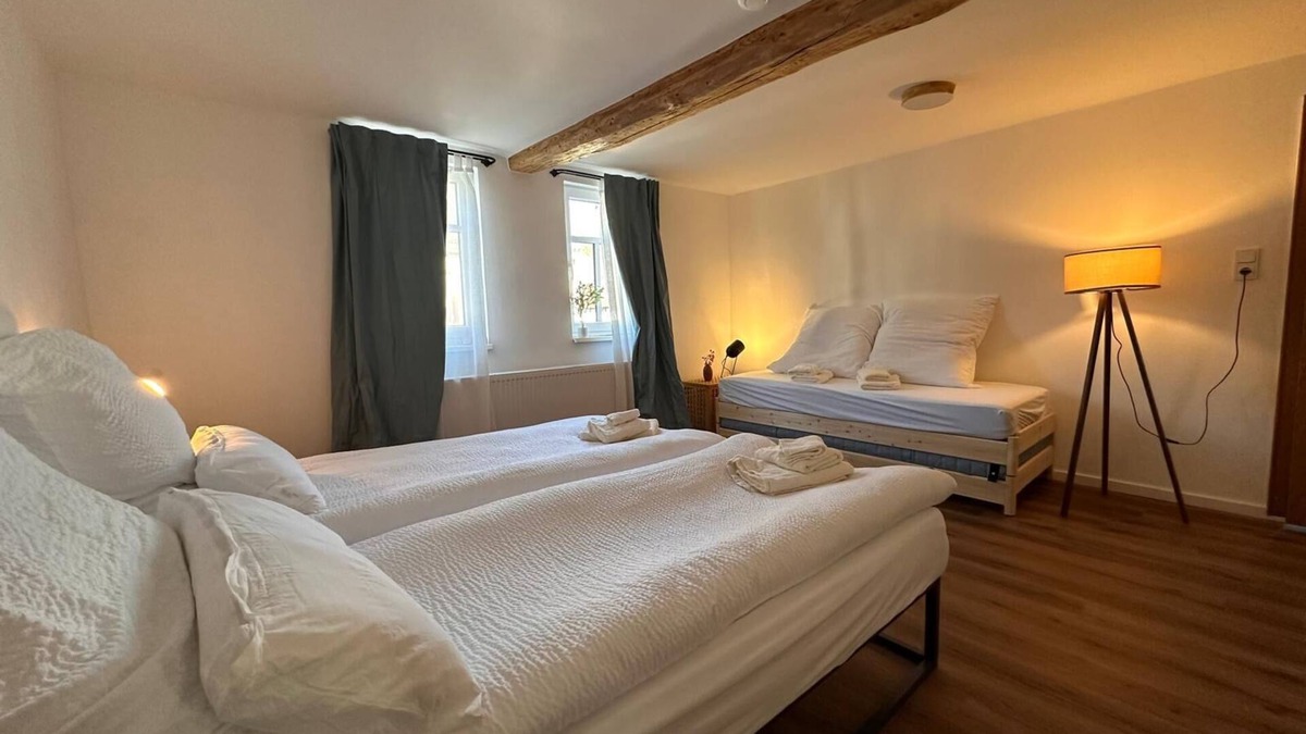 Weilburg Apartment | Peace and nature with space for 6 people, garden, terrace and garage in the valley