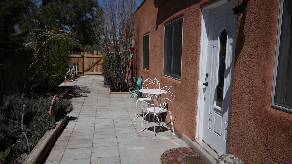 Paradise Hills Civic Apartment | Peace and Quiet in Paradise Hills