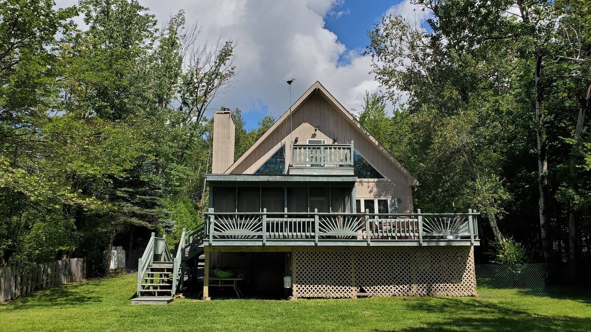 Sherwood Forest House | Peace and quiet on the lake