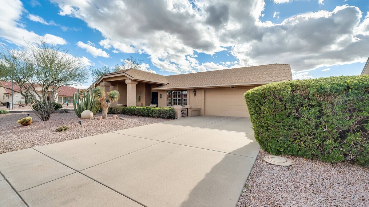 Sun City West House | Peace and Tranquility in Sun City West