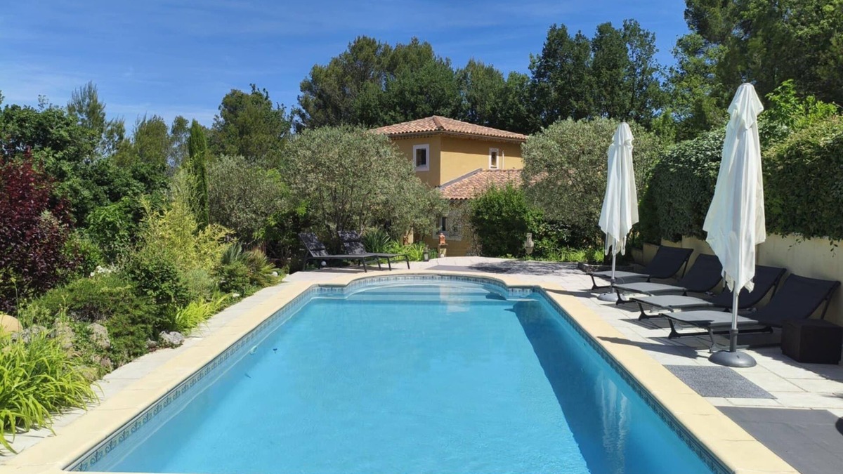 Saint-Marcellin-les-Vaison Villa | Peaceful villa with private pool 5 minutes from Vaison la Romaine