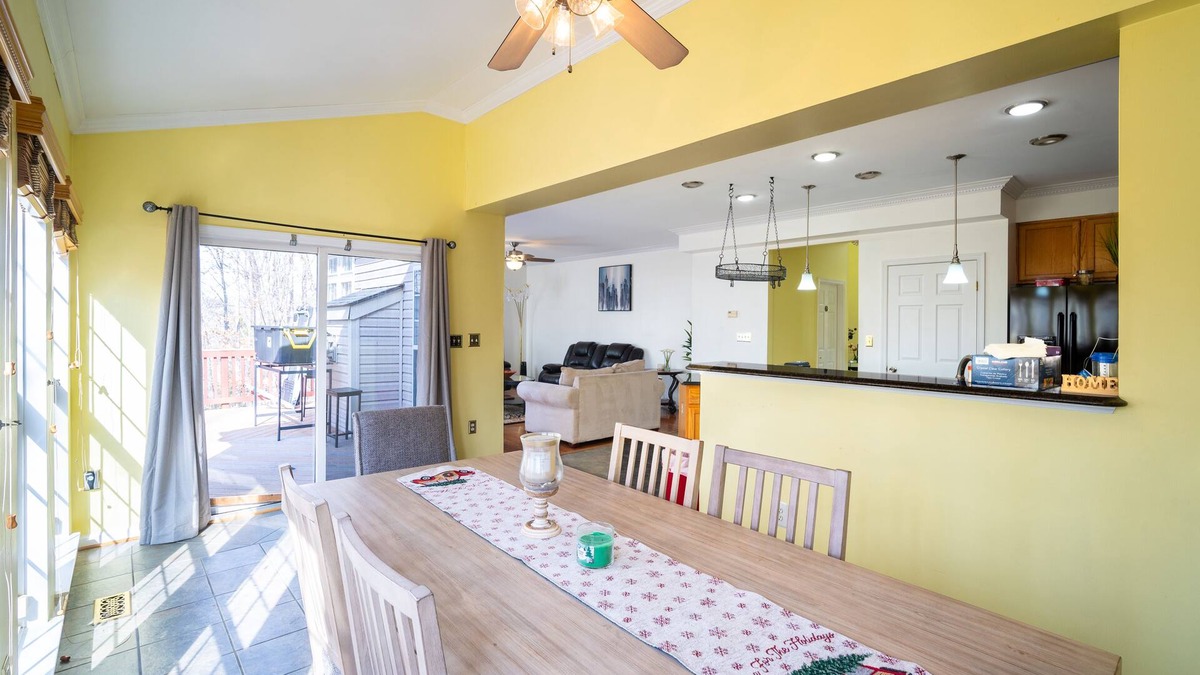 Barstow House | Peace home for rent. Basement not included.