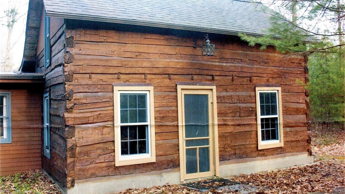 Brohman Cabin | Peace Lodge - Hand-Hewn Log Cabin In The Woods