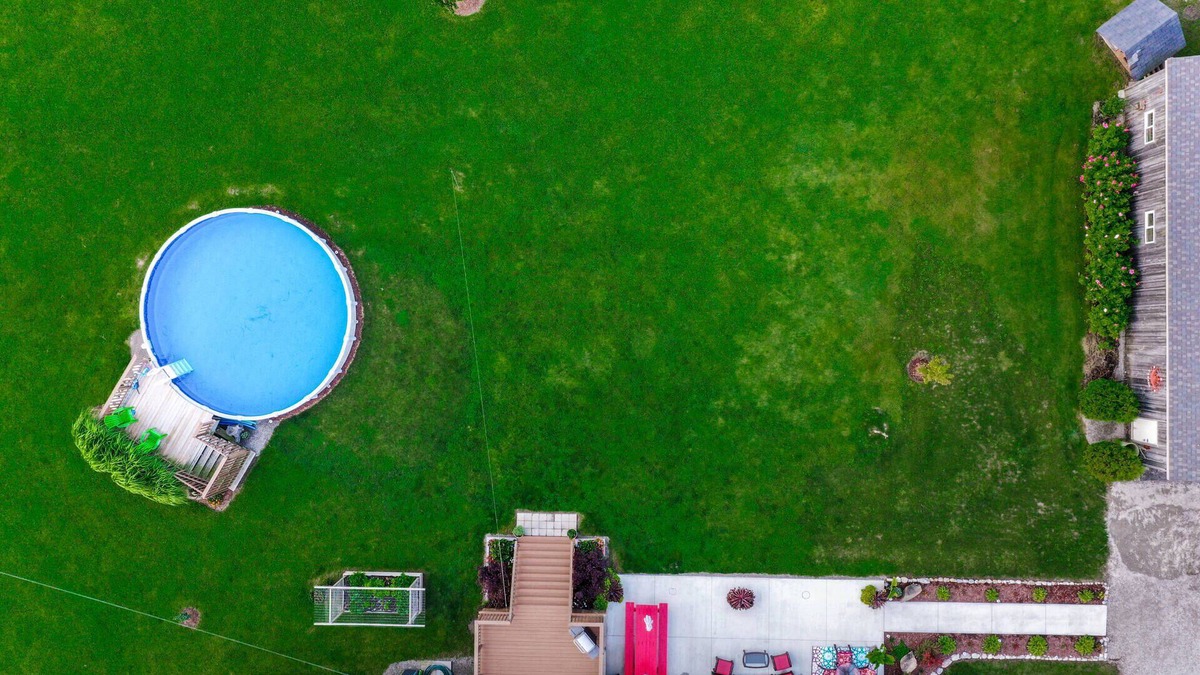 Hamilton Other | Peace & luxury farm - POOL, Labyrinth near beach