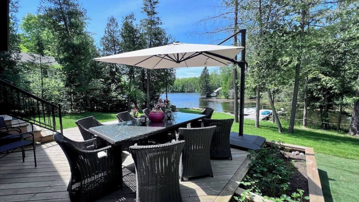 Coboconk Cottage | Peace Out on Balsam Lake – Luxury Waterfront Cottage