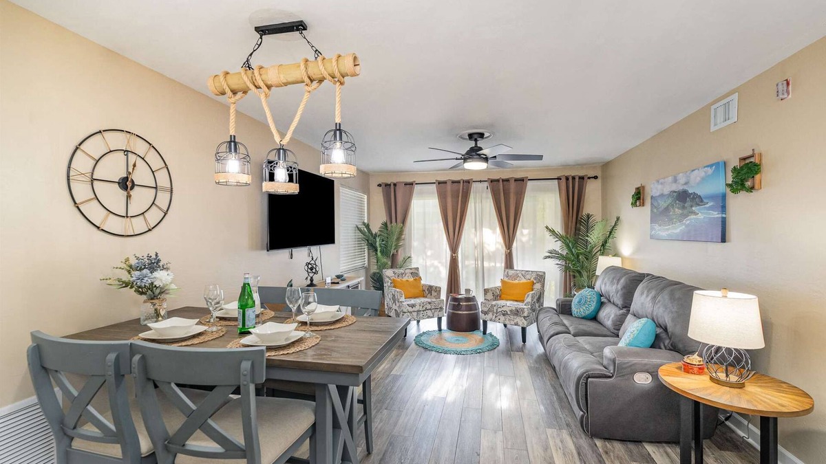 Ocean Side Village Condo | Peaceful 2/2 Pondside Condo · Half Mile from Beach