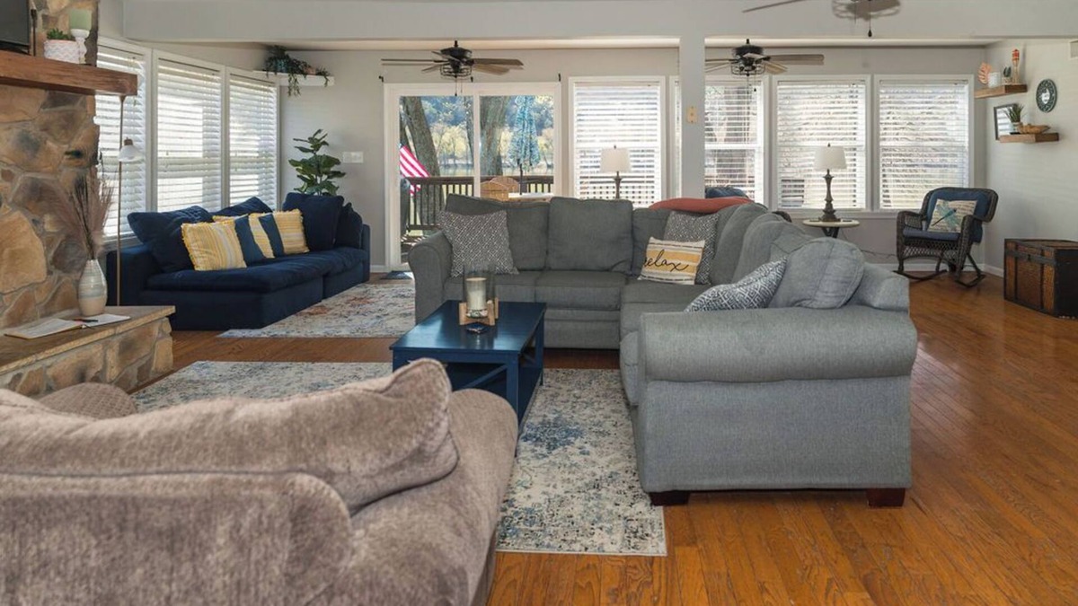 Northumberland House | Peaceful 3BR Riverfront - Hot Tub, River Access, Views, Pet Friendly w/Fee