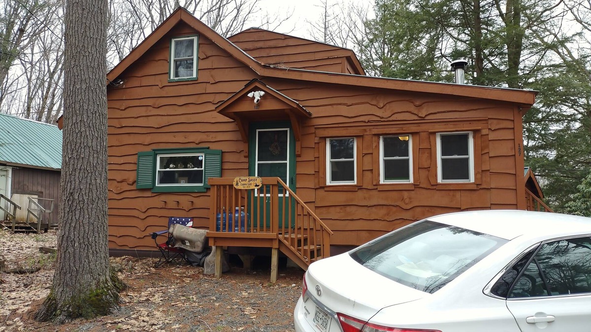 Caroga Lake House | Peaceful Adirondack getaway at camp sassy