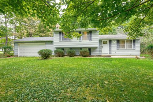 Allegany House | Peaceful Allegany Home, Walk to SBU!