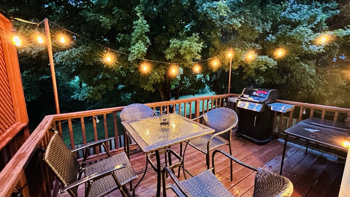Lowes Island House | Peaceful and Cozy near Algonkian Parks, IAD Airport, Washington DC