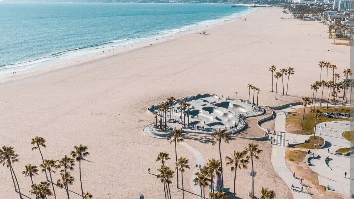 Marina del Rey Boat Rental | Peaceful and Cozy Boat Stay in Marina Del Rey