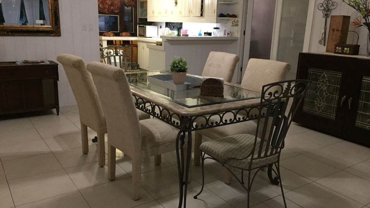 Ridge Wood Heights House | Peaceful And Private Unit, With Cover Parking