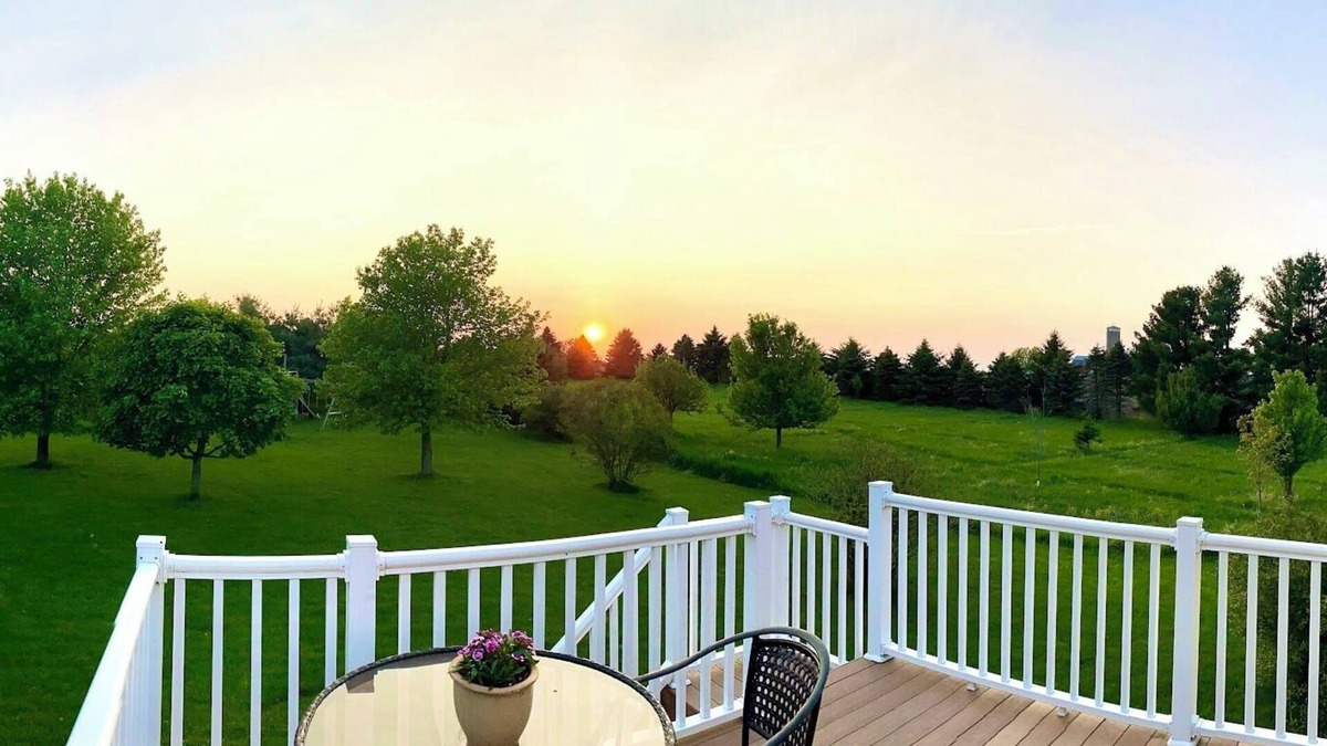 Marshfield Condo | Peaceful and updated guesthouse located in the central Wisconsin countryside