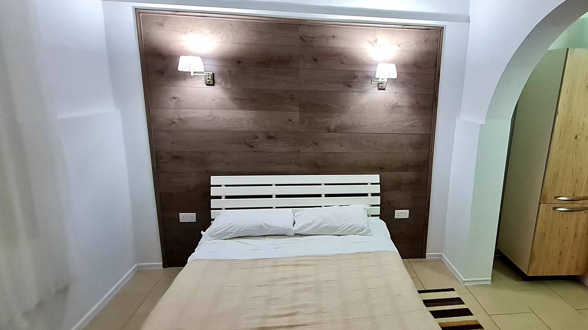 Sliema Apartment | Peaceful Apartment w/AC + Private Bathroom